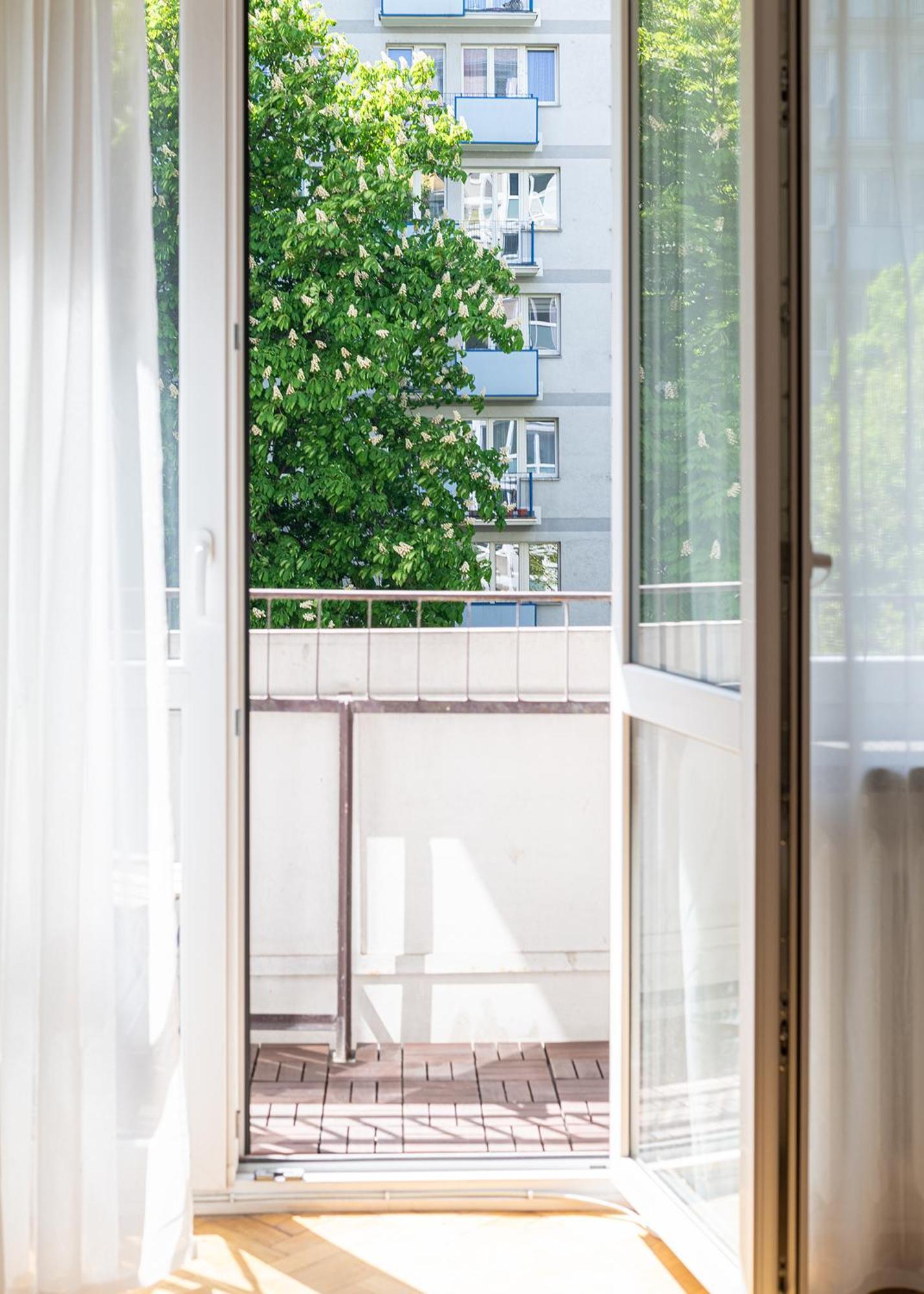 Rentplanet - Apartamenty Przy Palacu Kultury I Nauki Warsaw Exterior photo